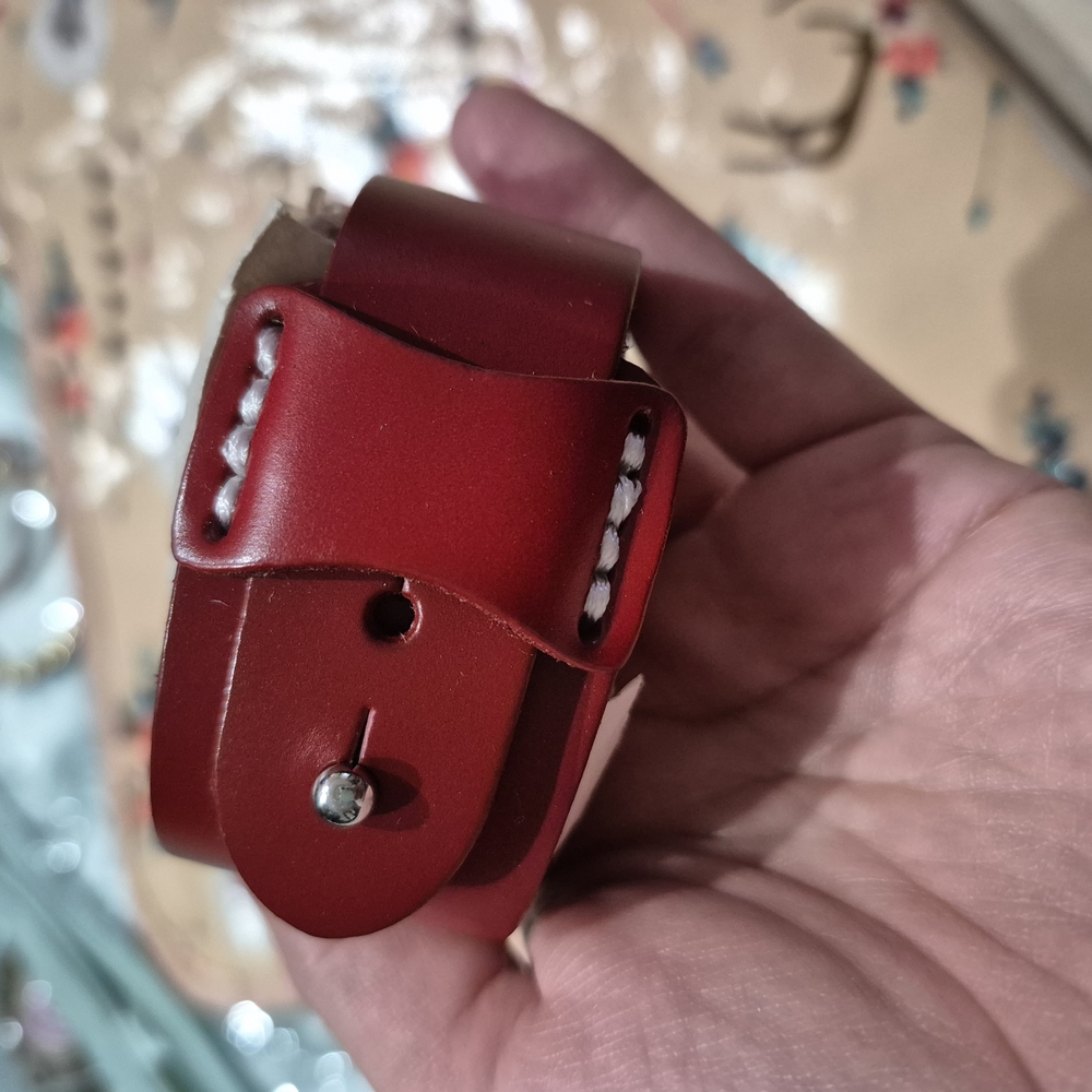Elegant Red Leather Bracelet